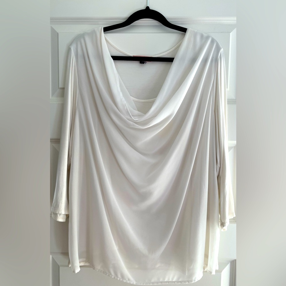 EAST ADELINE Cream Plunging Neck-line Sheer Layered Blouse  3/4 Sleeves Size 3X